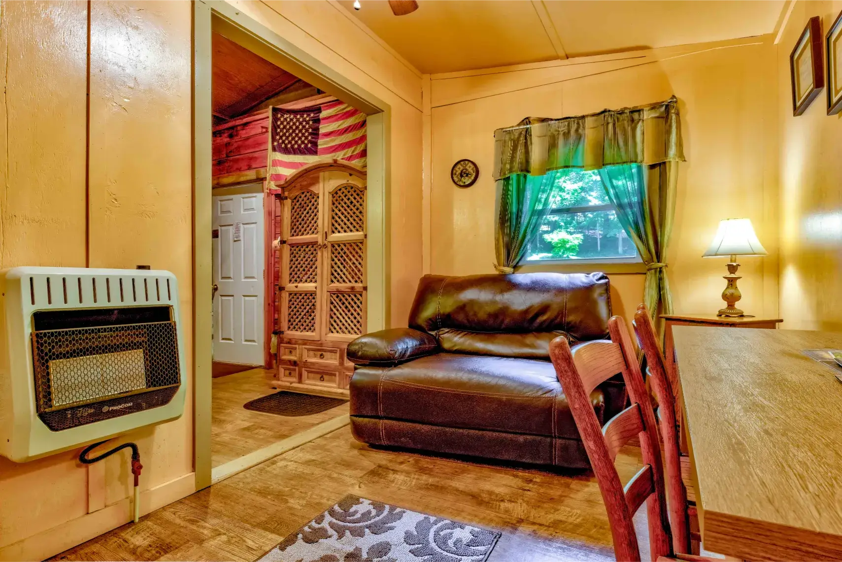 Gallery photo